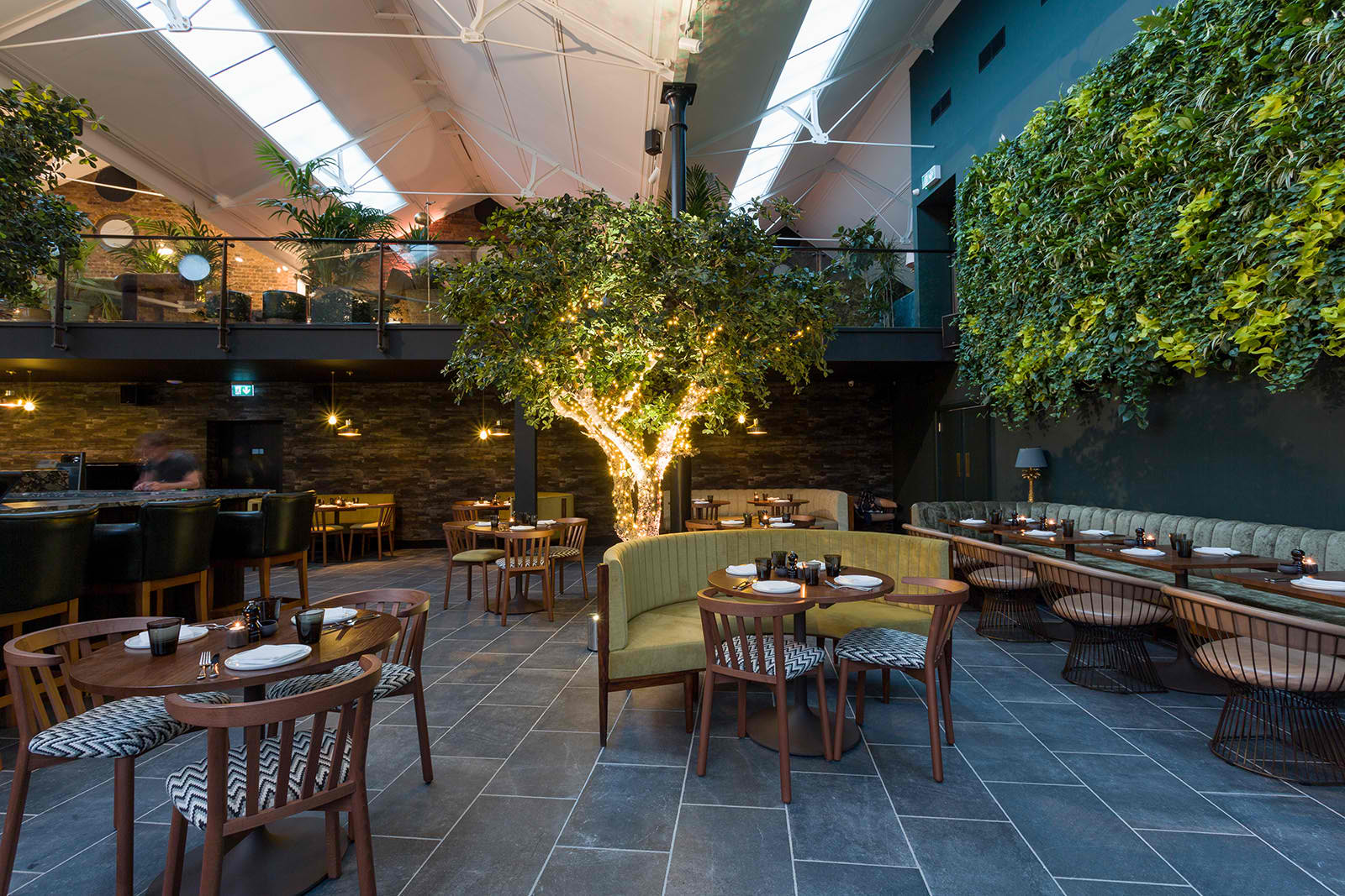 Commercial Restaurant Cleaning Services in Edmonton AB T6G